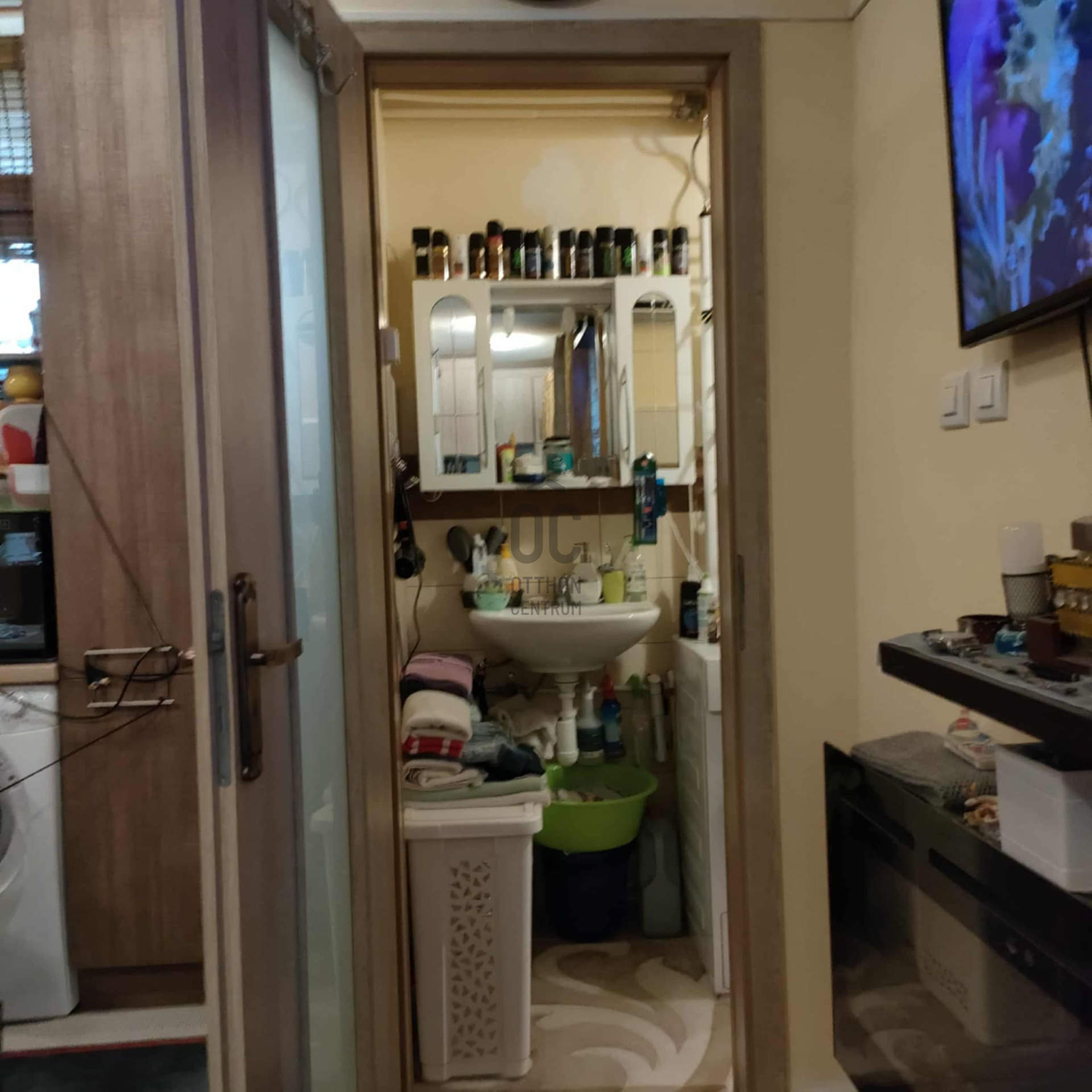 Gallery zoom image