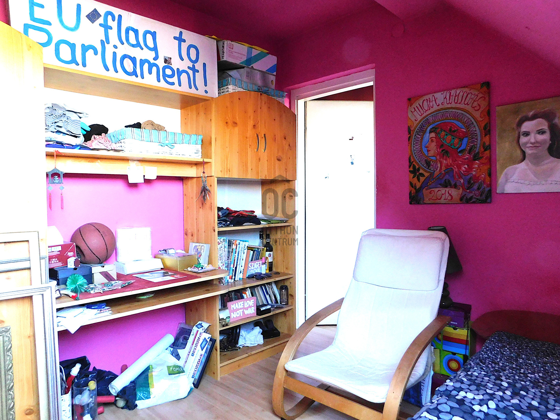 Gallery zoom image