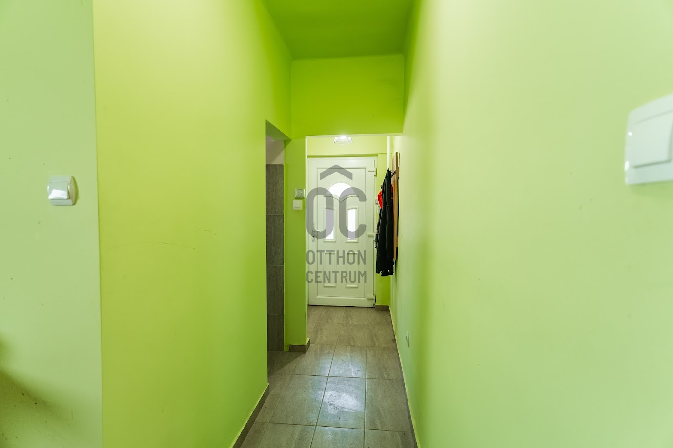 Gallery zoom image