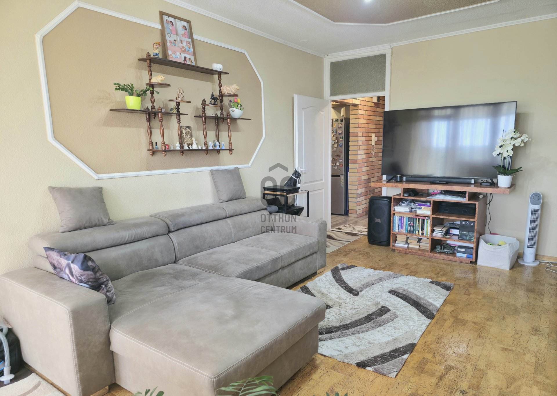 Gallery zoom image