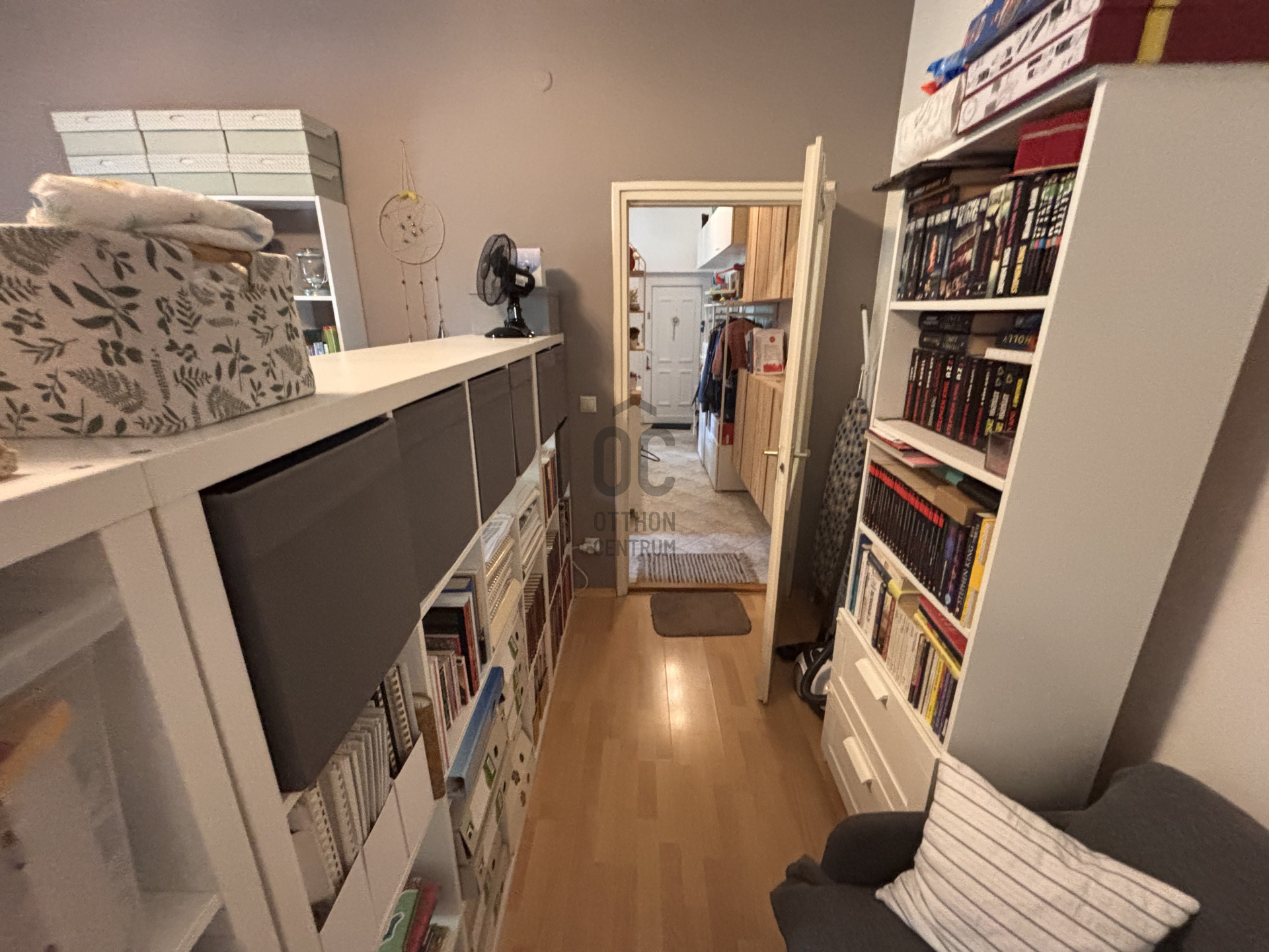 Gallery zoom image