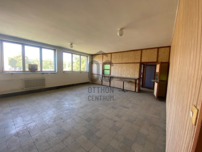 360m² · Üzlethelyiség · 97.900.000 Ft