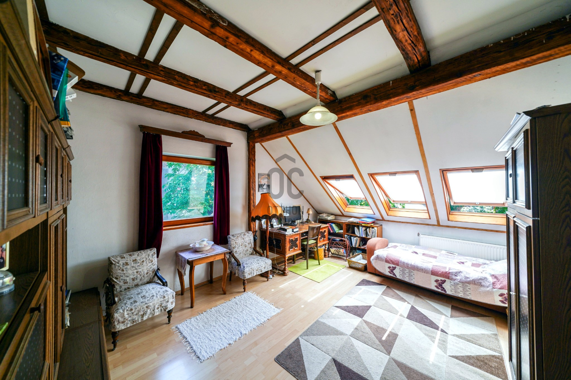 Gallery zoom image