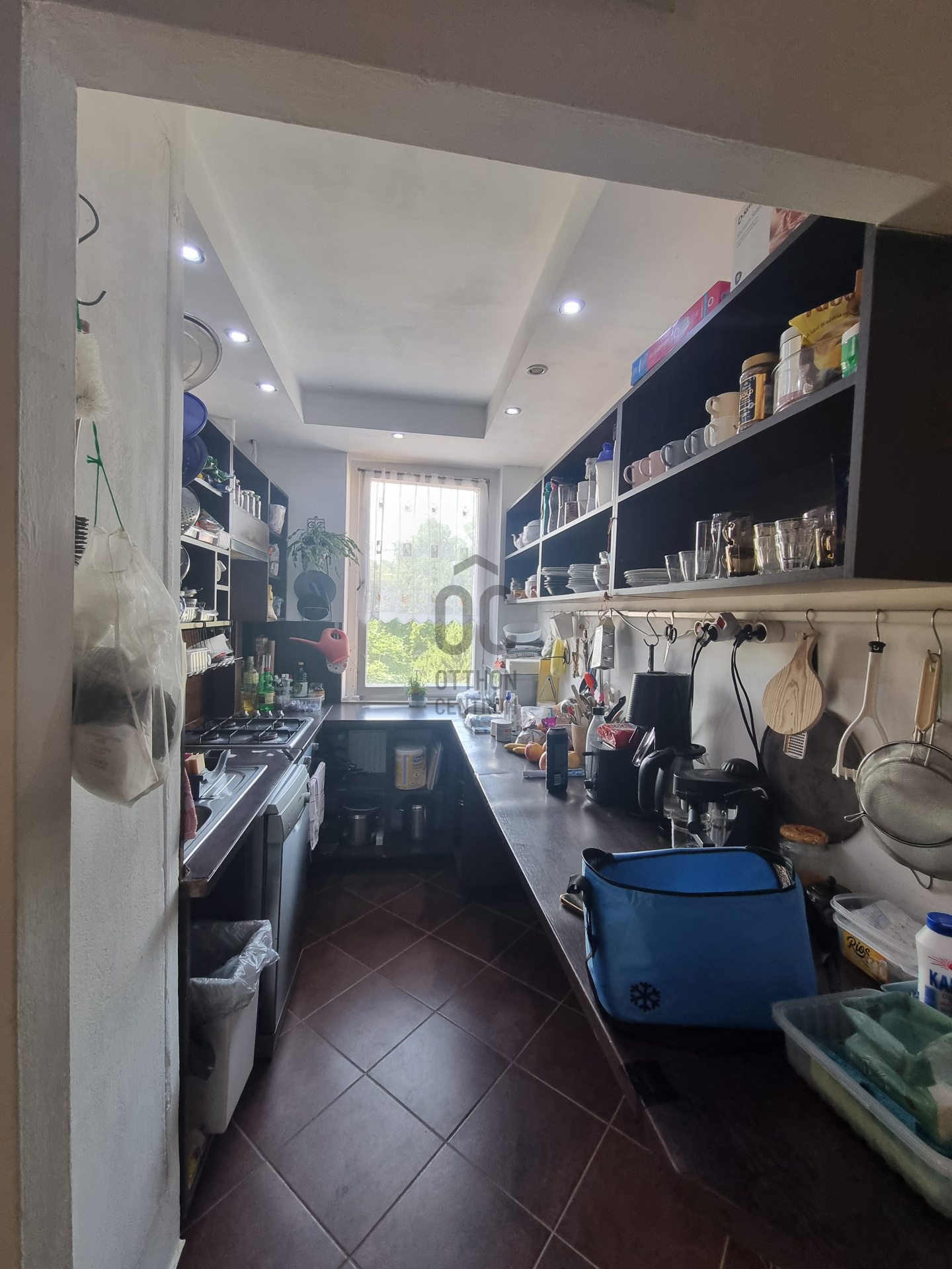 Gallery zoom image