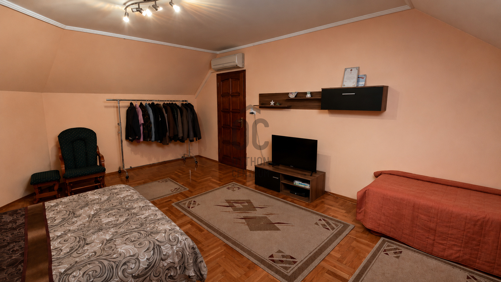 Gallery zoom image