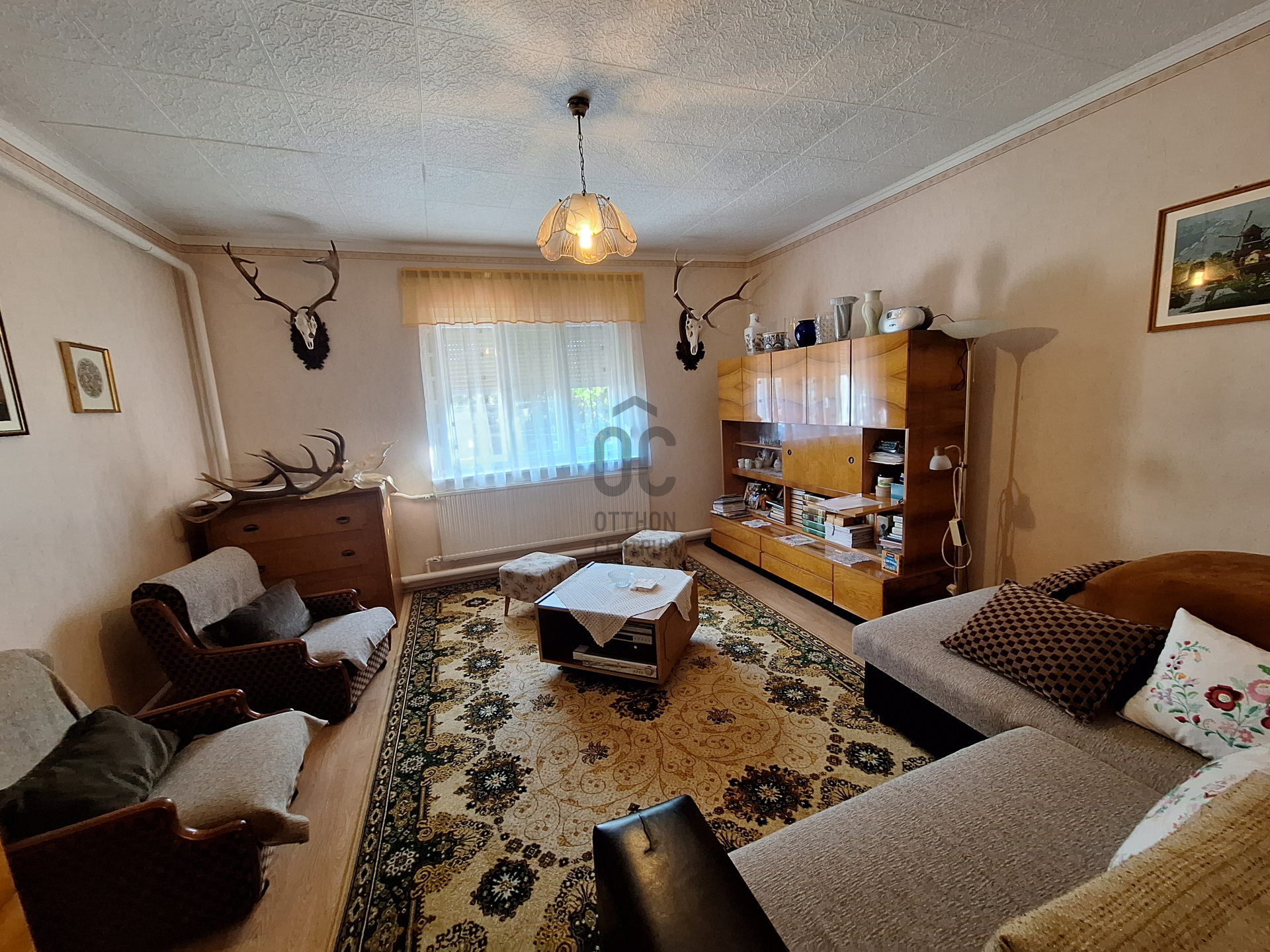 Gallery zoom image