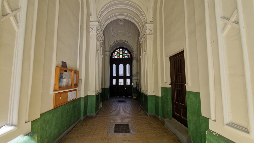 Gallery zoom image