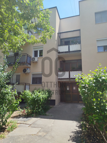 Apartment in Szolnok, TVM-lakótelep - Több