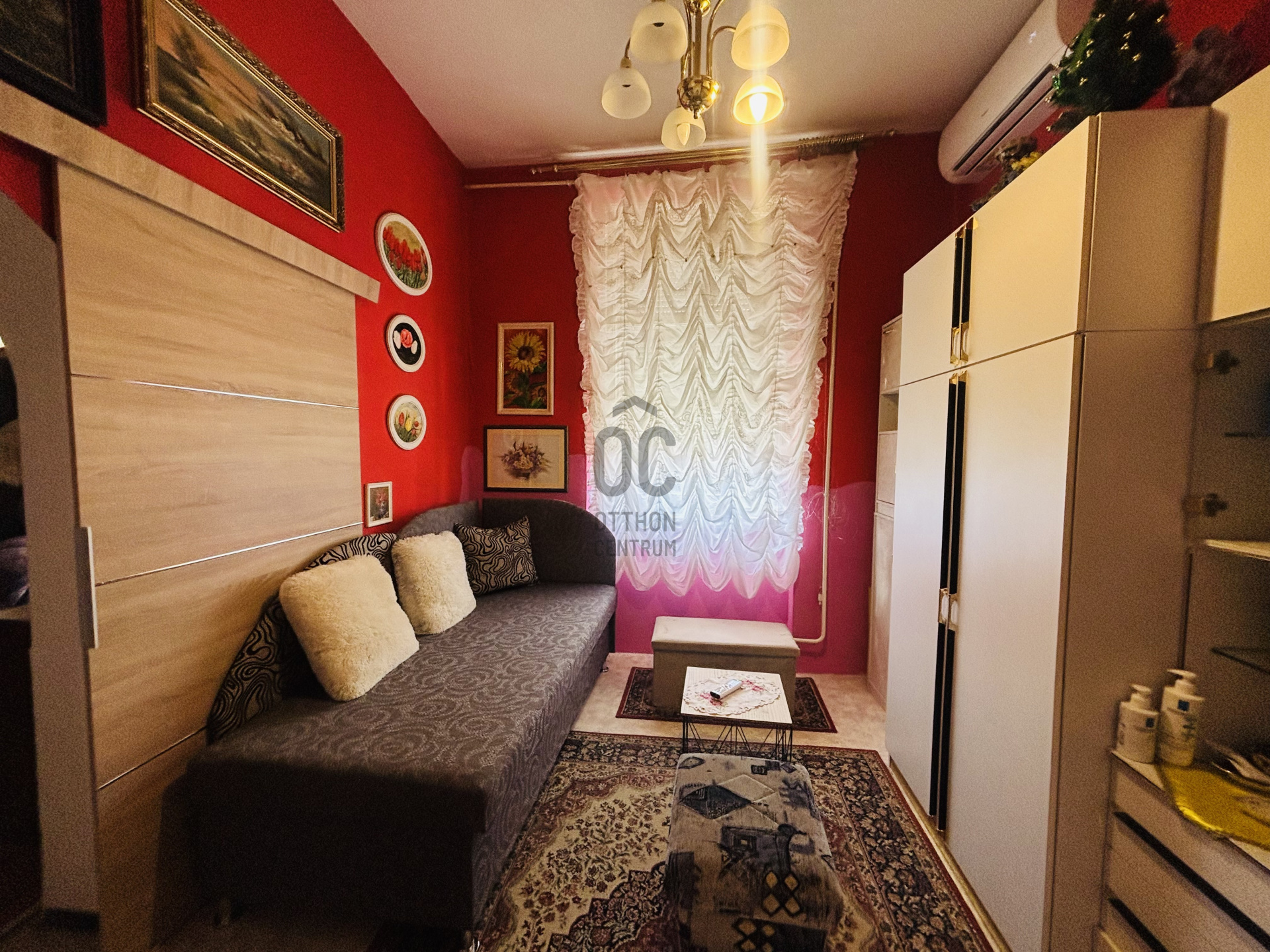 Gallery zoom image