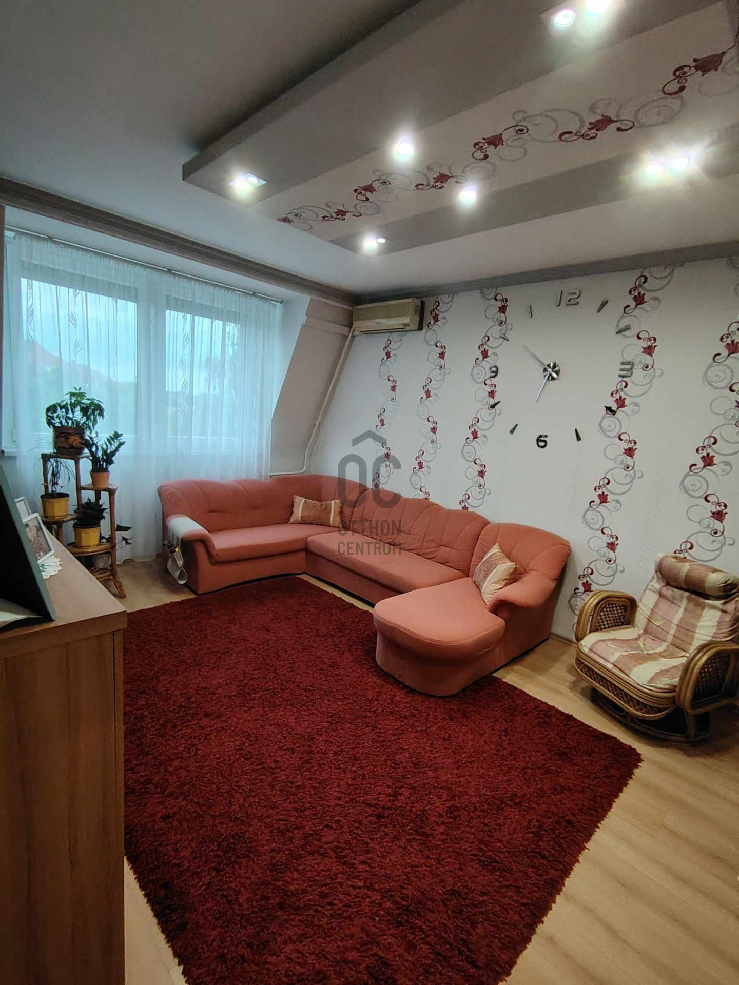 Gallery zoom image