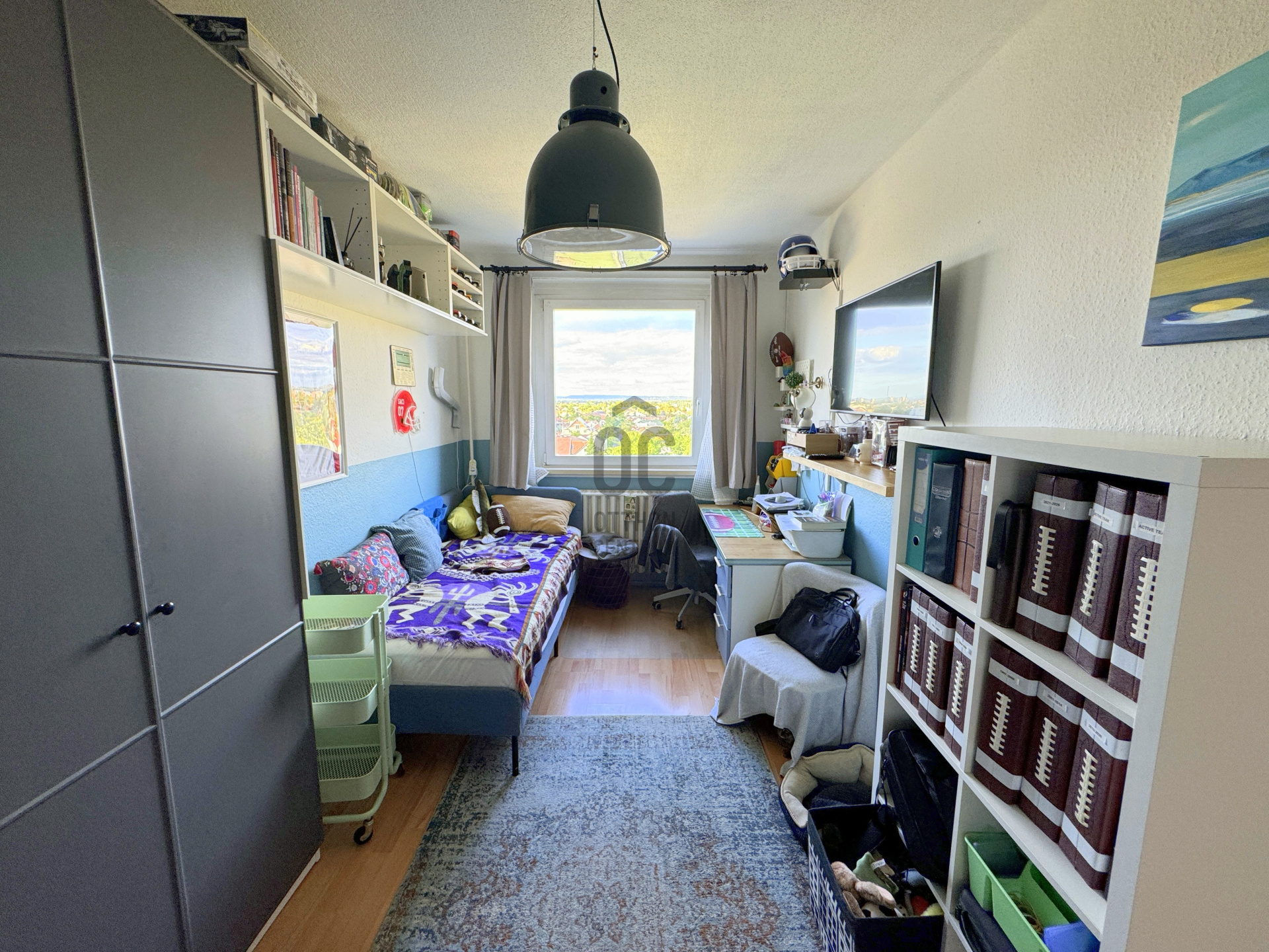 Gallery zoom image