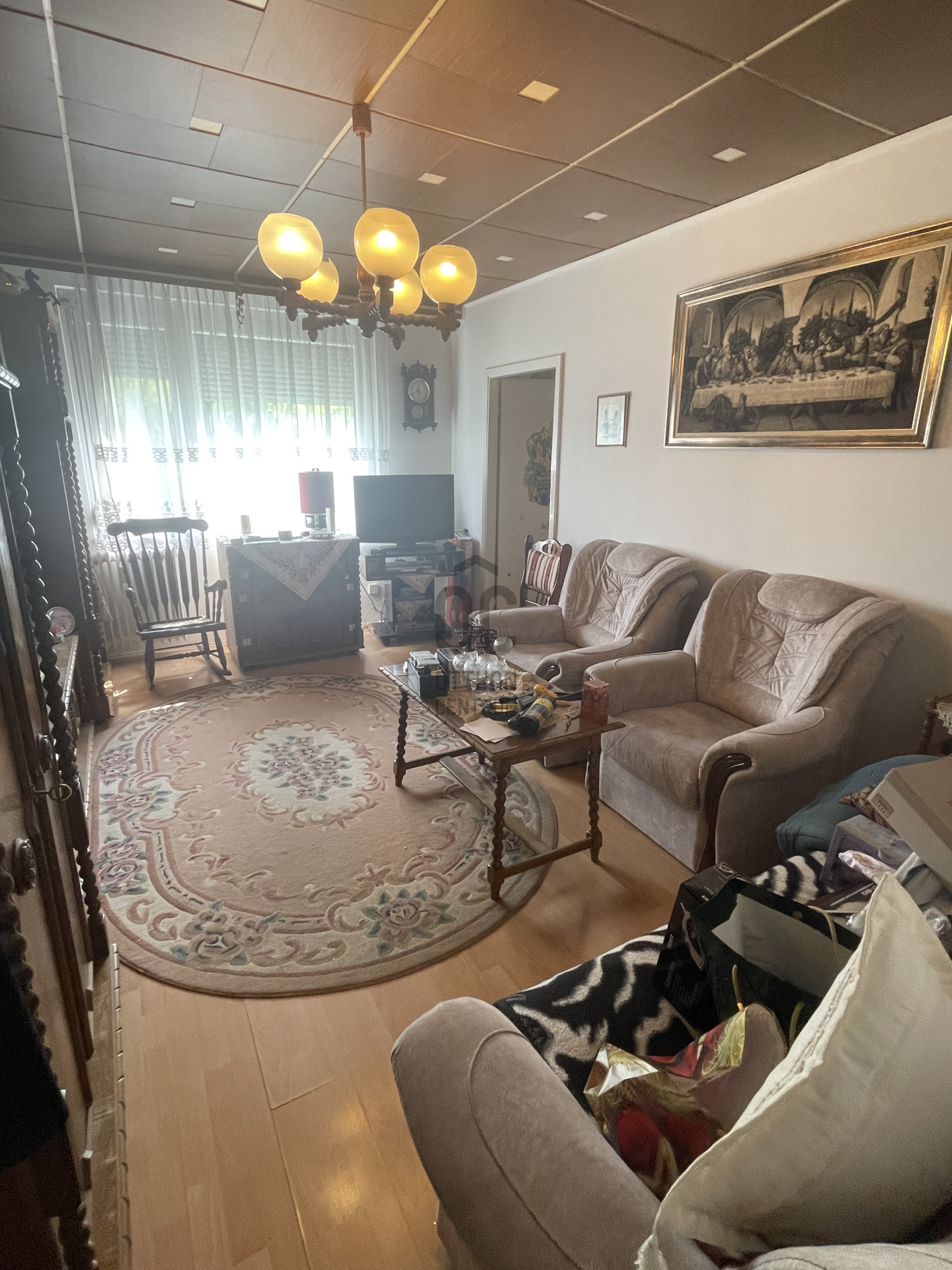 Gallery zoom image