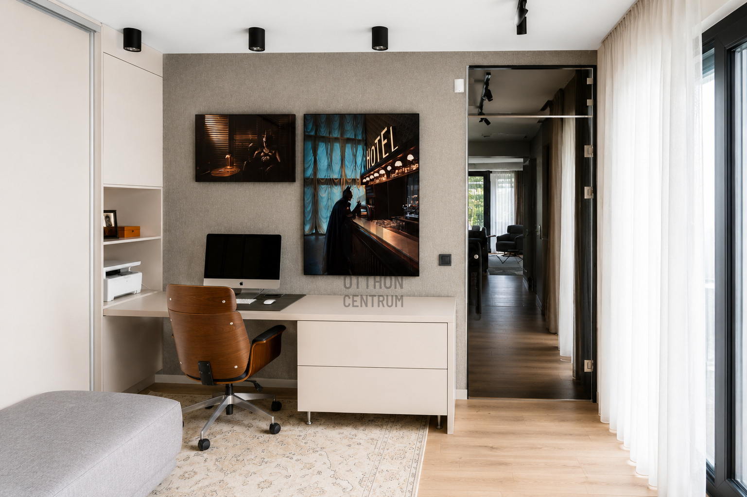 Gallery zoom image