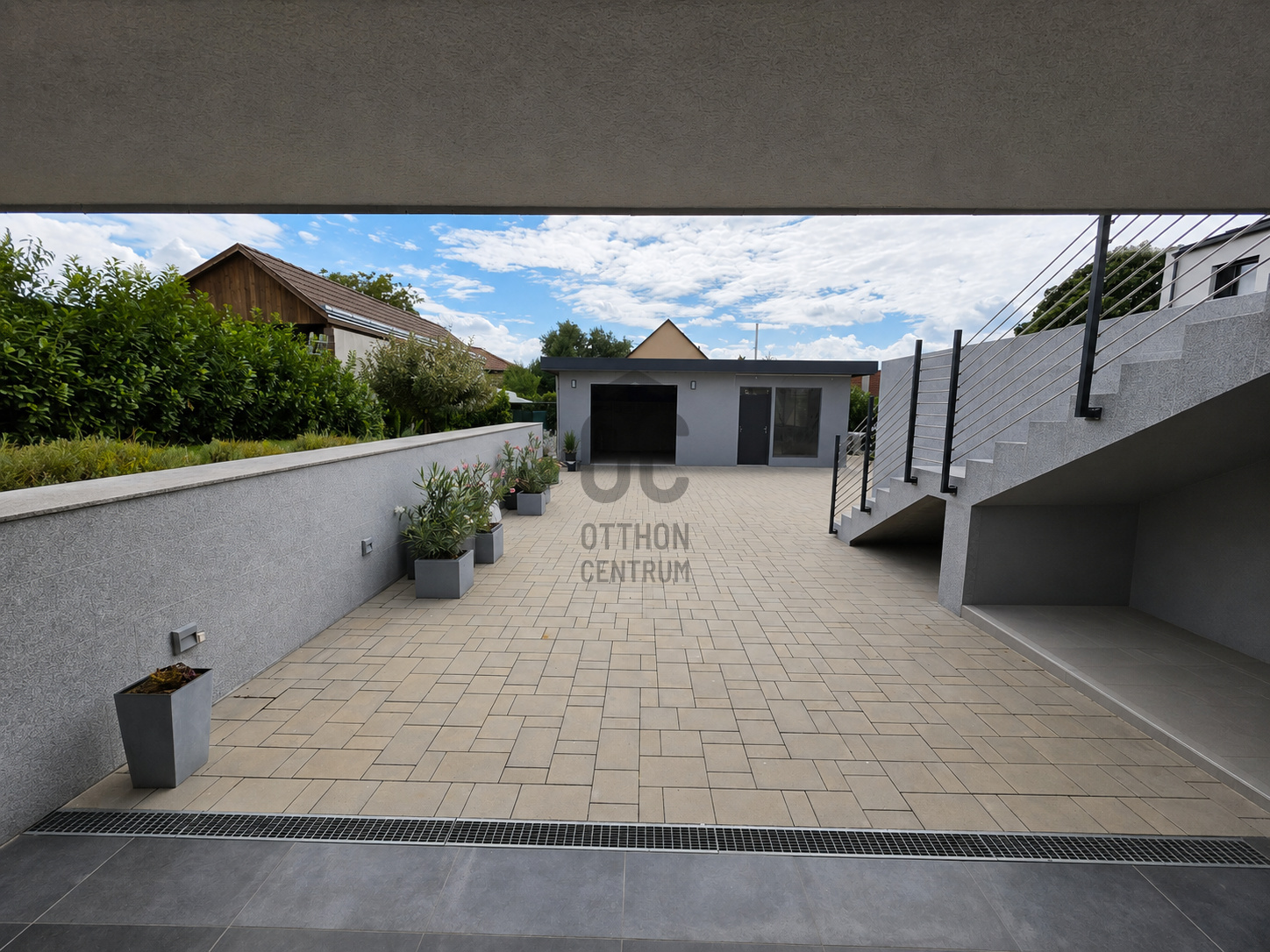 Gallery zoom image