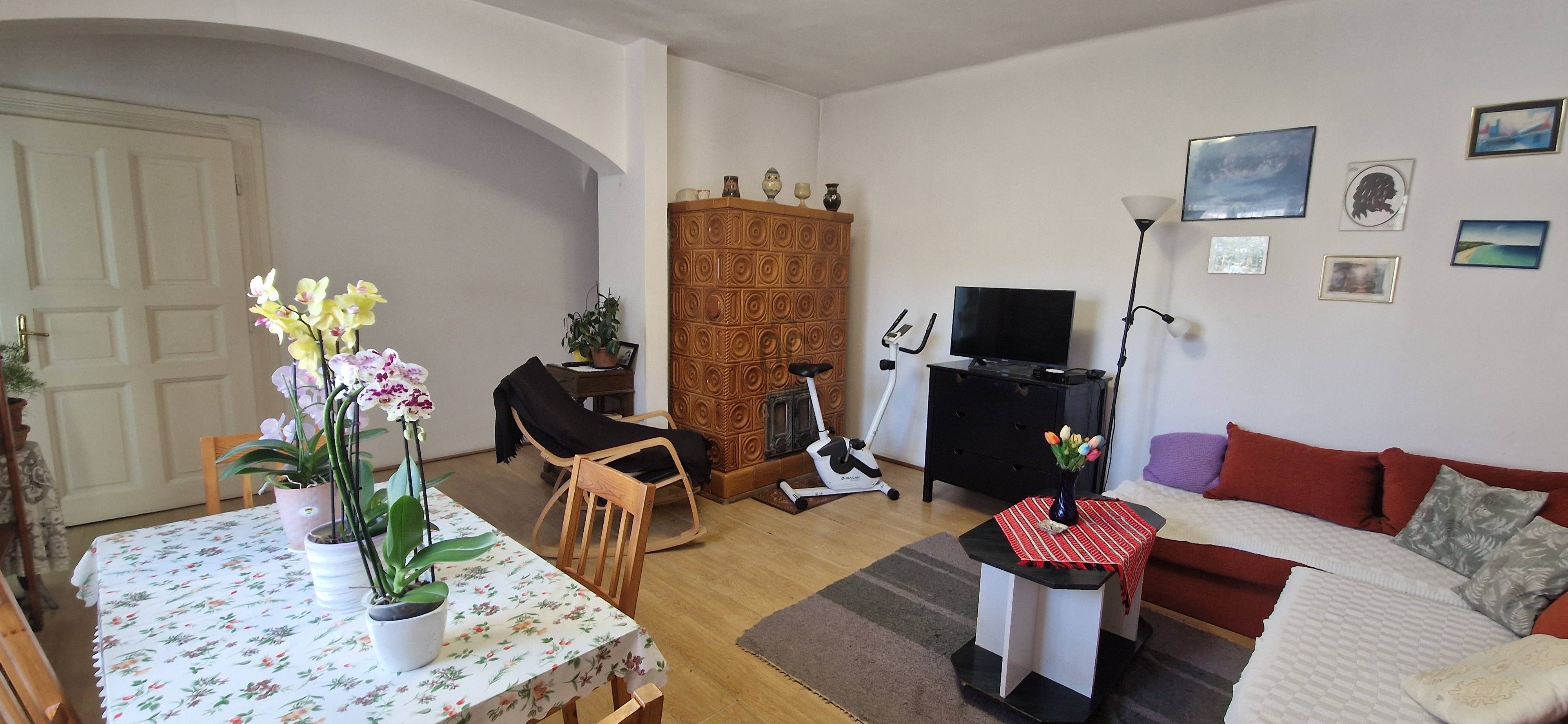 Gallery zoom image