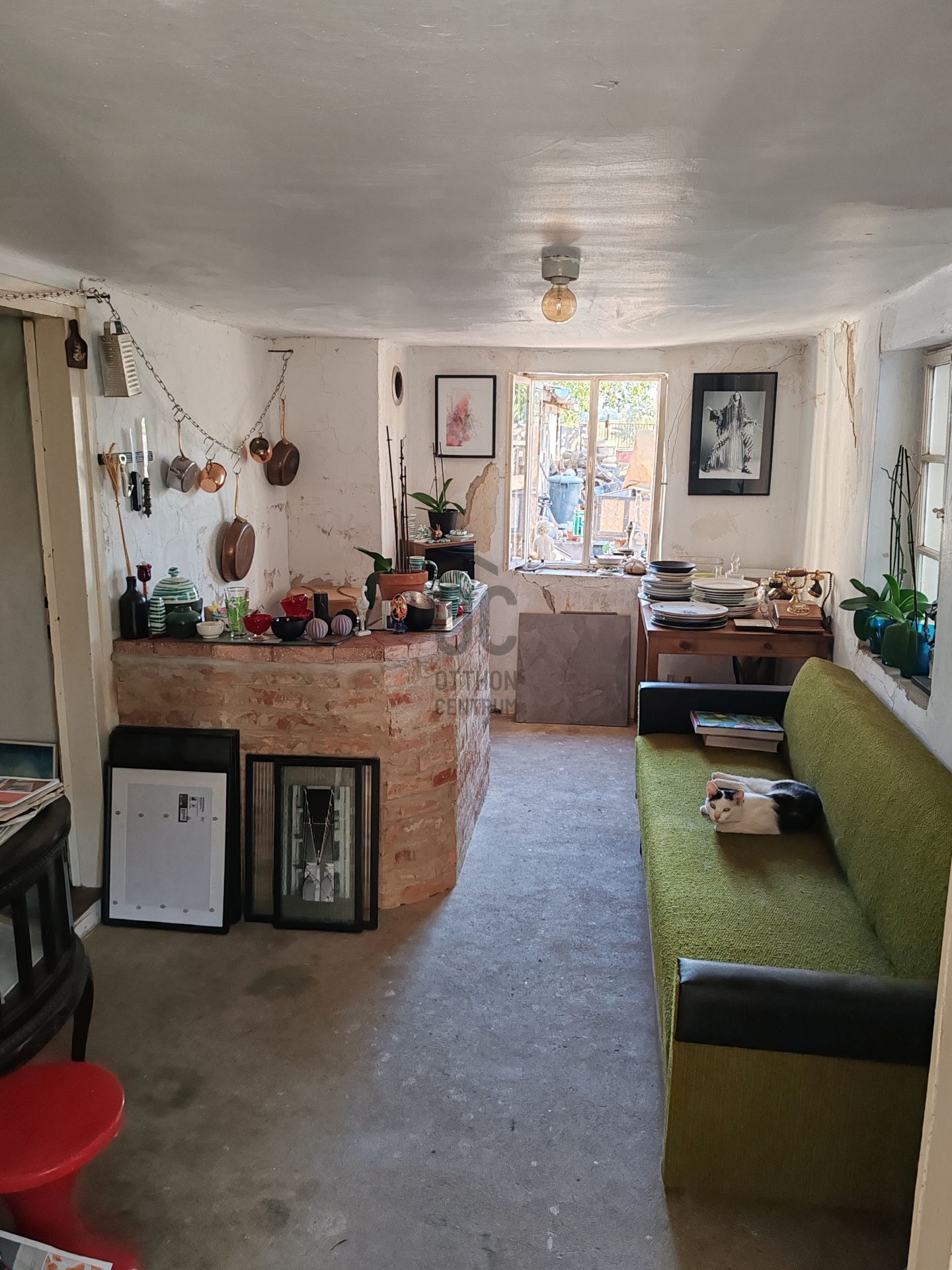 Gallery zoom image