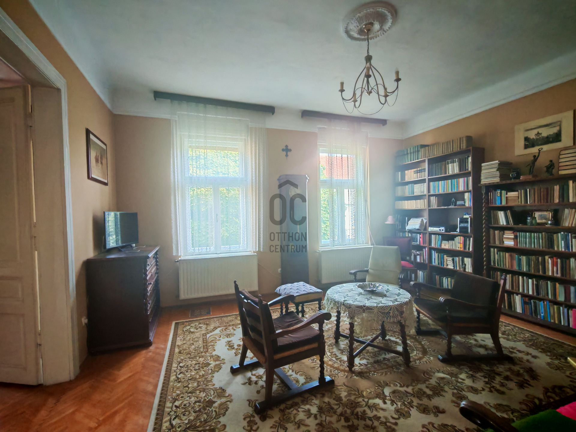 Gallery zoom image