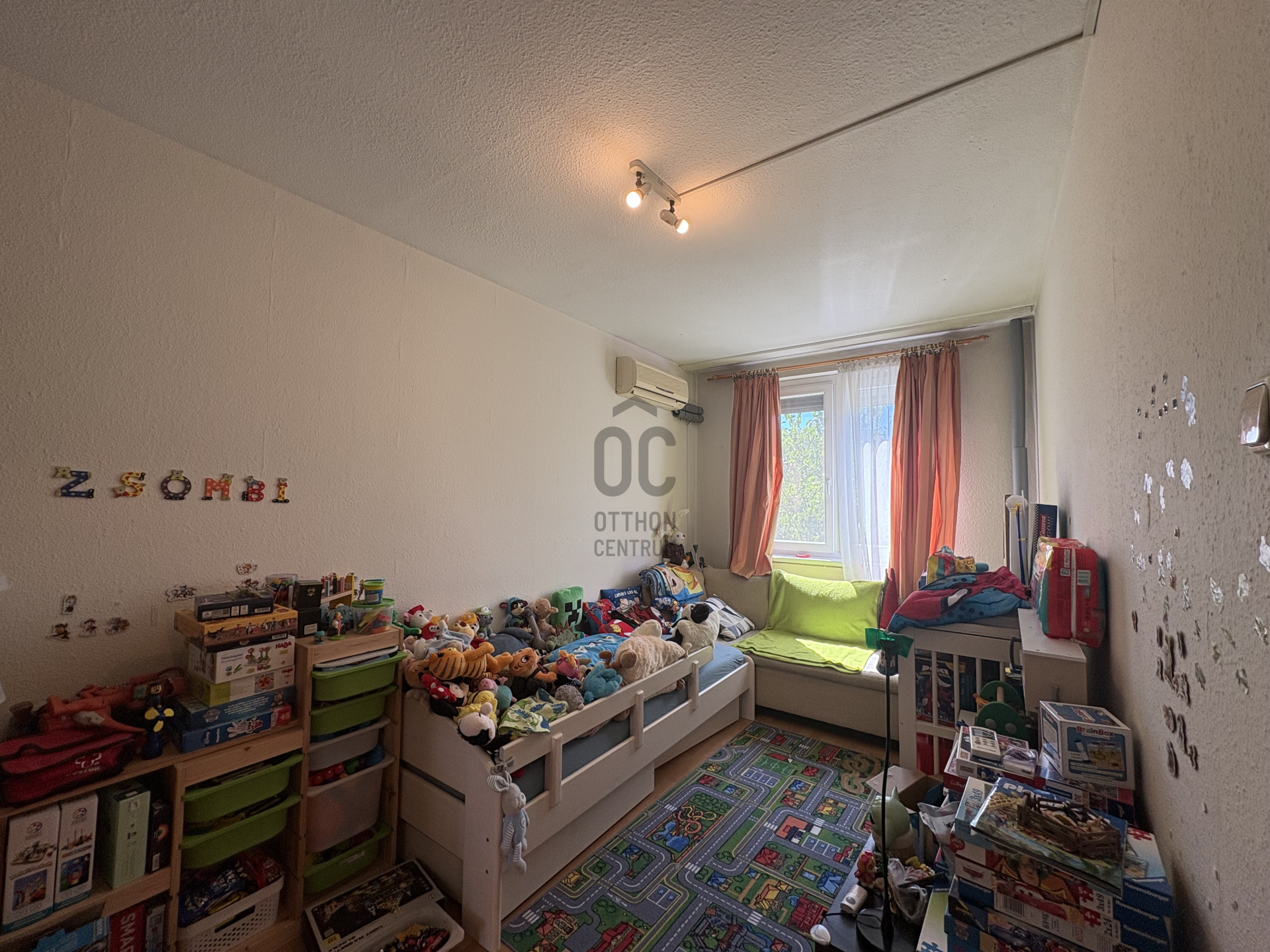 Gallery zoom image