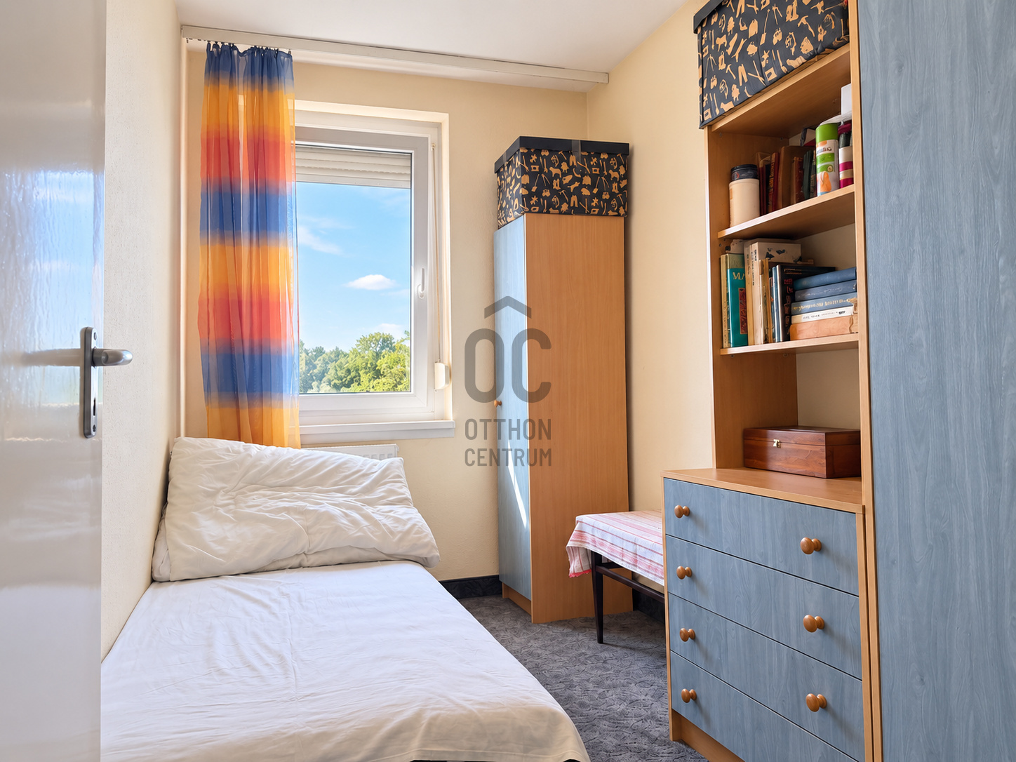Gallery zoom image