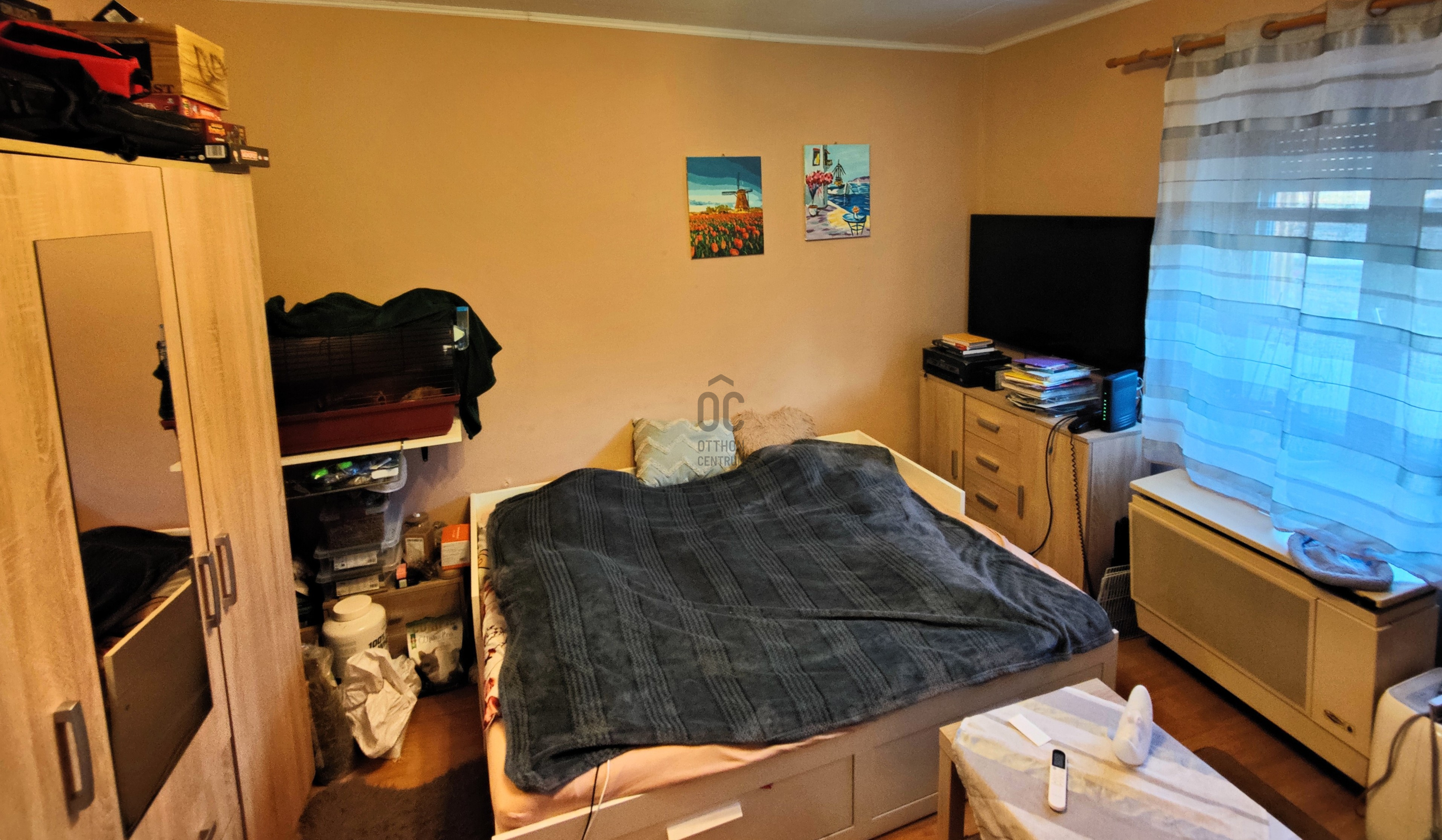 Gallery zoom image