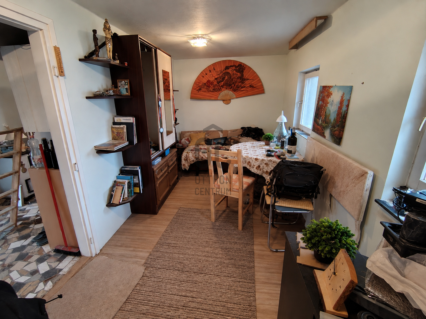 Gallery zoom image