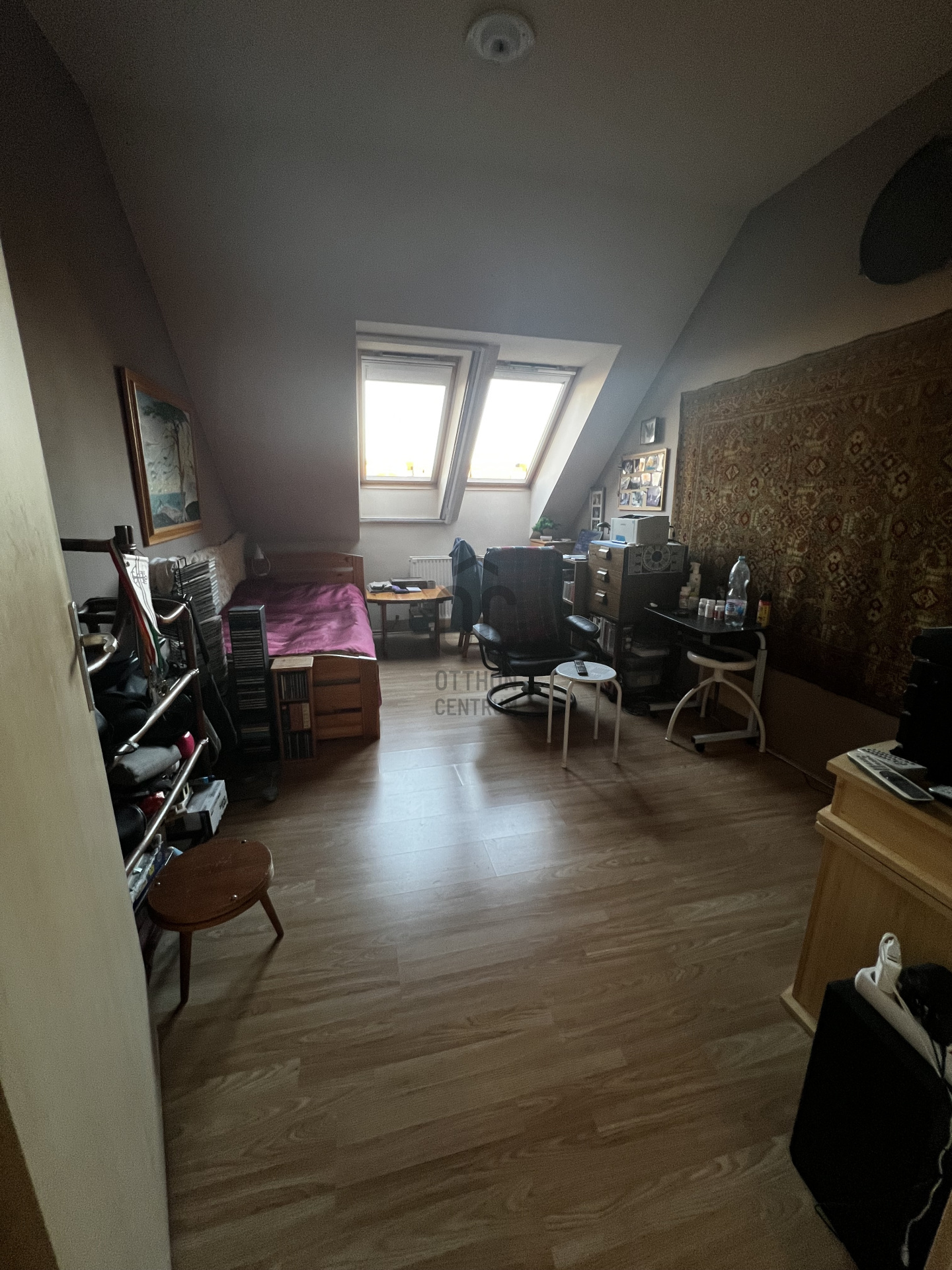Gallery zoom image