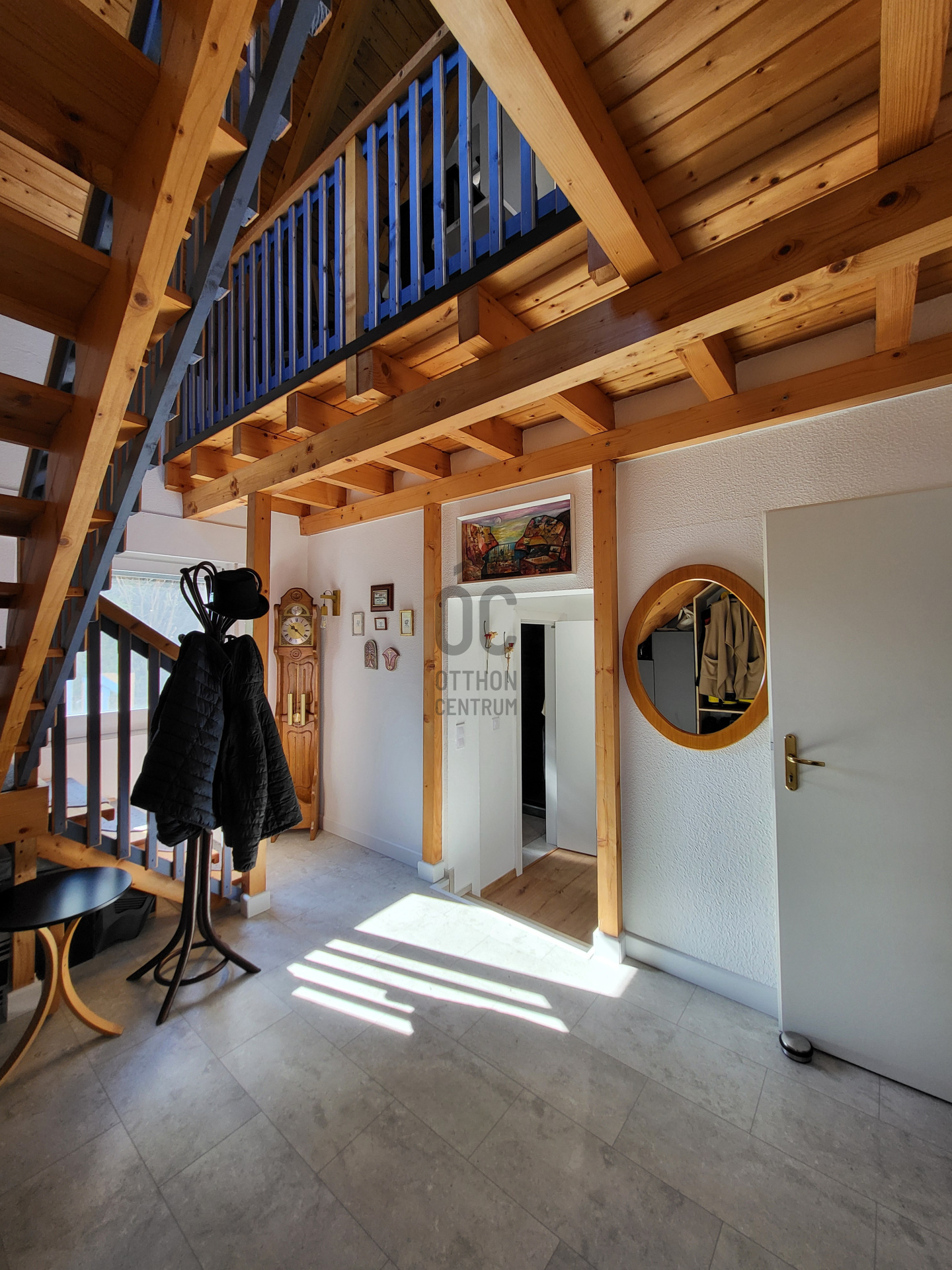 Gallery zoom image