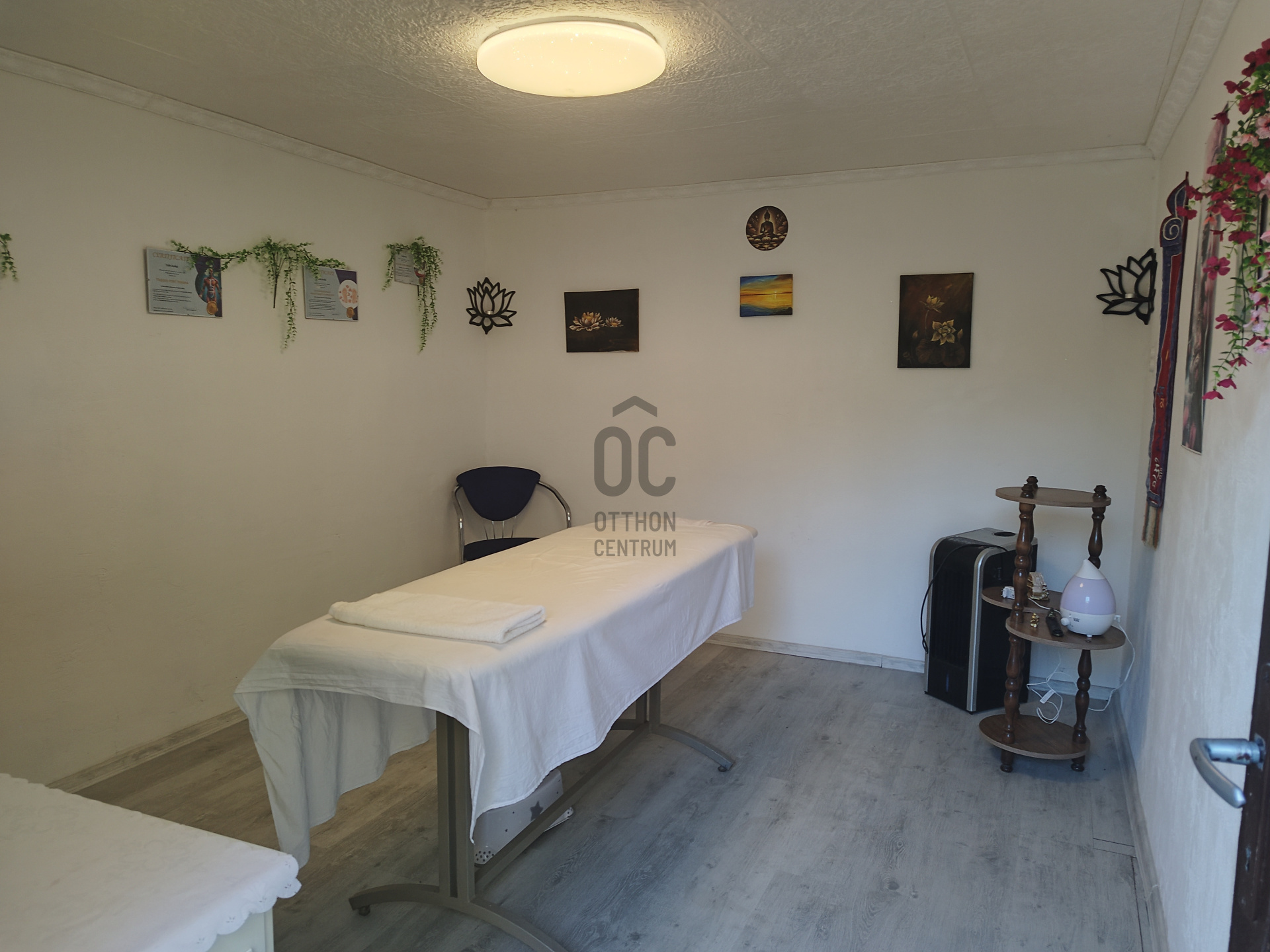 Gallery zoom image