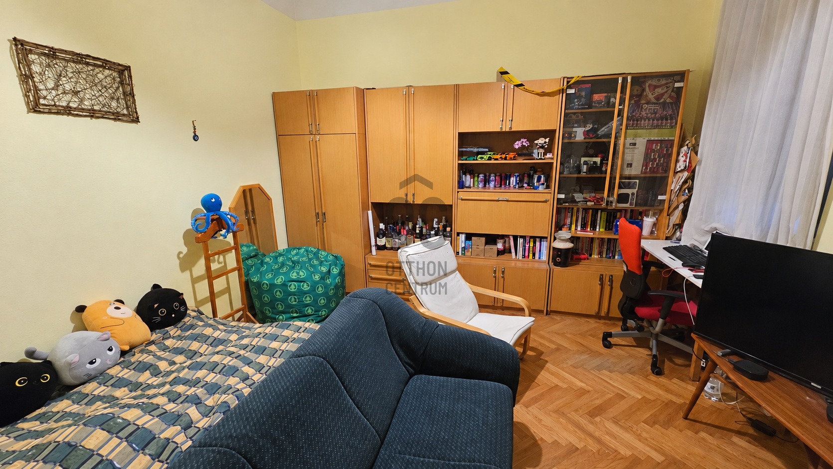 Gallery zoom image
