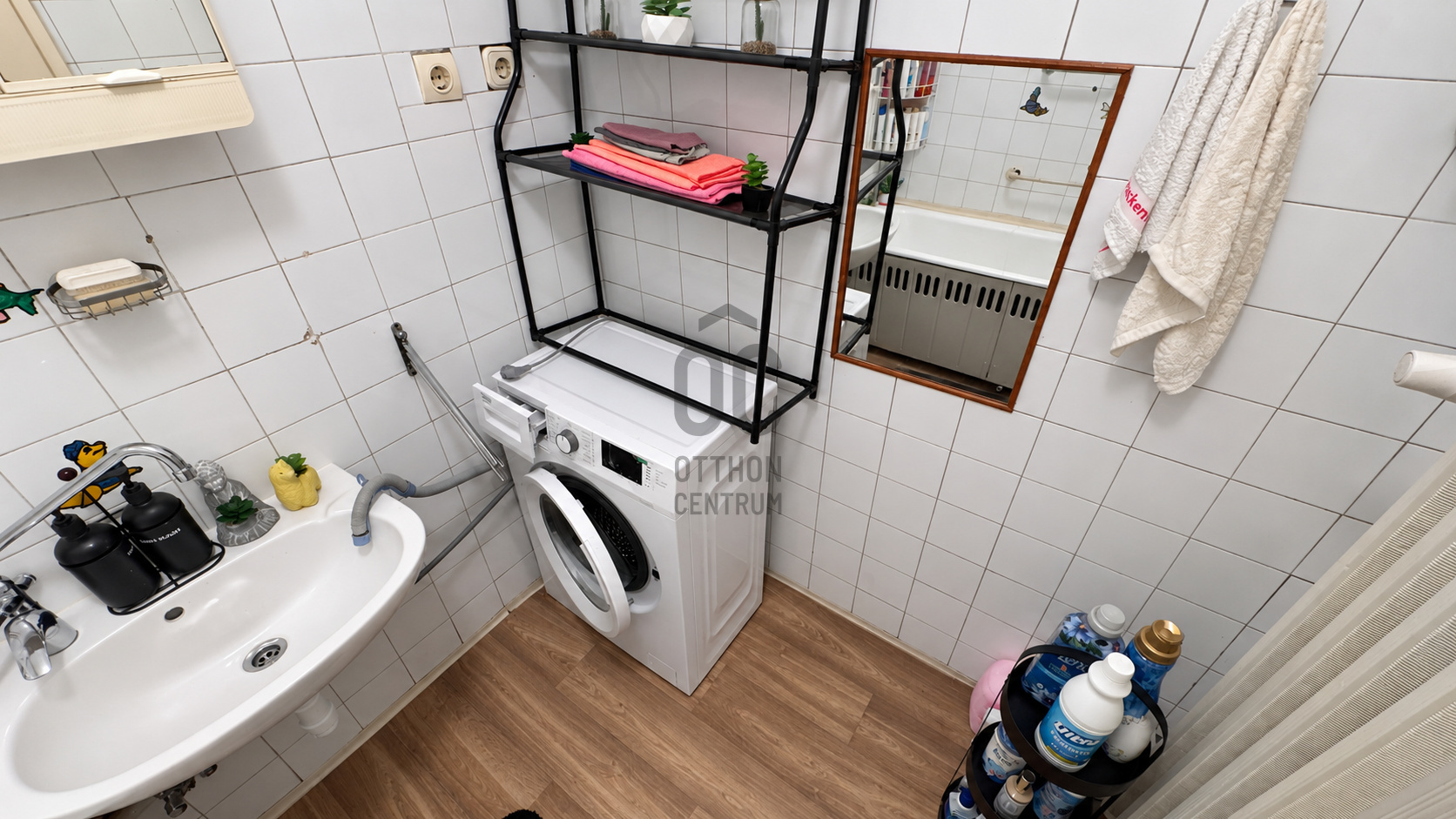 Gallery zoom image