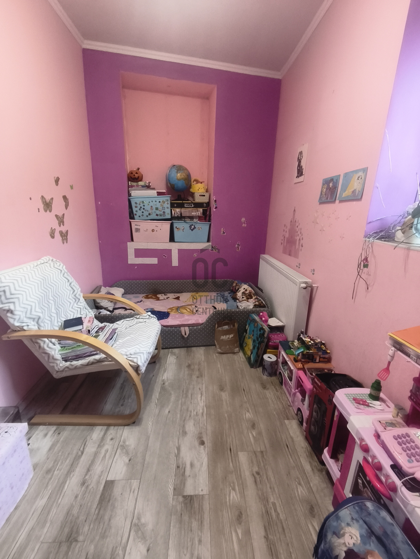 Gallery zoom image